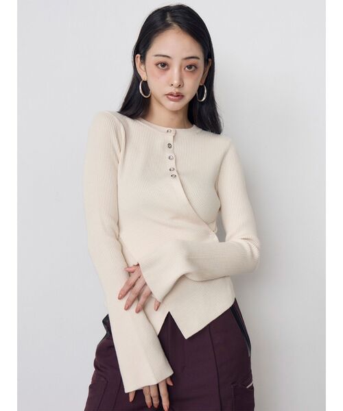 MURUA(ムルーア)の「ラップツイストリブニット 冬服(ニット/セーター・レディース・ブラック/ブルー/アイボリー・FREE)」の22枚目の写真