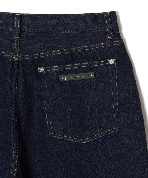 CRIMIE(クライミー)の「BORN FREE WIDE LUXURY SELVEDGE ONE WASH JEANS - INDIGO MADE IN JAPAN(デニムパンツ・メンズ・インディゴブルー・XXL/XL/L/M/S)」の6枚目の写真
