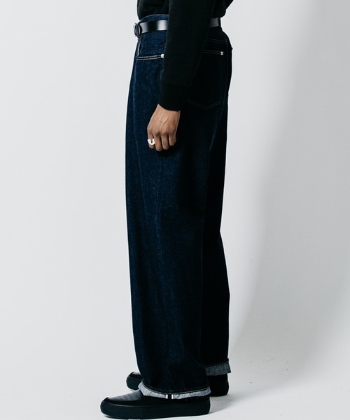 CRIMIE(クライミー)の「BORN FREE WIDE LUXURY SELVEDGE ONE WASH JEANS - INDIGO MADE IN JAPAN(デニムパンツ・メンズ・インディゴブルー・XXL/XL/L/M/S)」の9枚目の写真