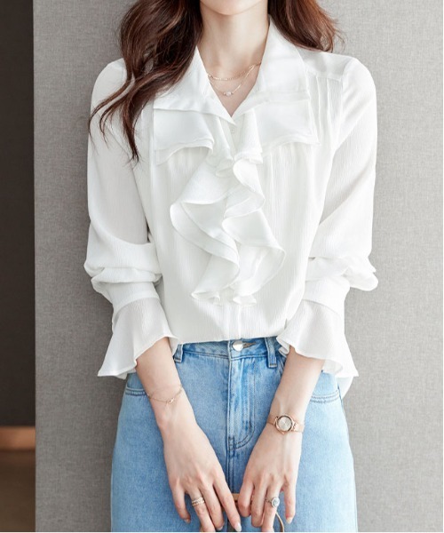 &soiree(アンドソワレ)の「ドレープフリル長袖ブラウス(シャツ/ブラウス・レディース・ホワイト・SMALL/LARGE/X-LARGE/MEDIUM)」の1枚目の写真