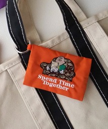 PEANUTS（ピーナッツ）の「PEANUTS 刺繍マルチケース（ポーチ）」
