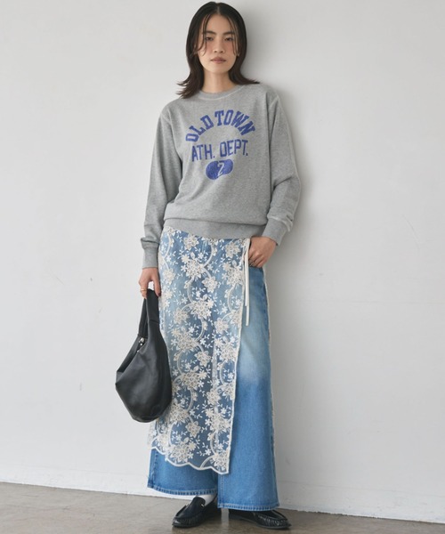 Champion（チャンピオン）の「チャンピオン CREW NECK SWEATSHIRT（スウェット・レディース・ブルー/グレー・S）」の9枚目の写真
