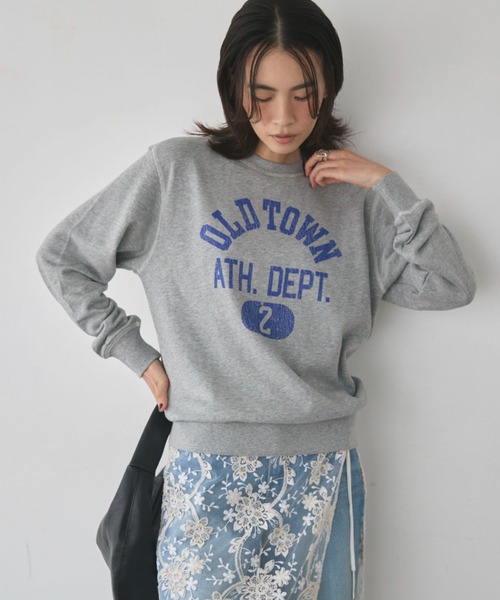 Champion（チャンピオン）の「チャンピオン CREW NECK SWEATSHIRT（スウェット・レディース・ブルー/グレー・S）」の16枚目の写真