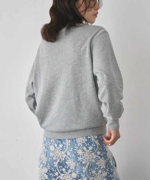 Champion（チャンピオン）の「チャンピオン CREW NECK SWEATSHIRT（スウェット・レディース・ブルー/グレー・S）」の19枚目の写真