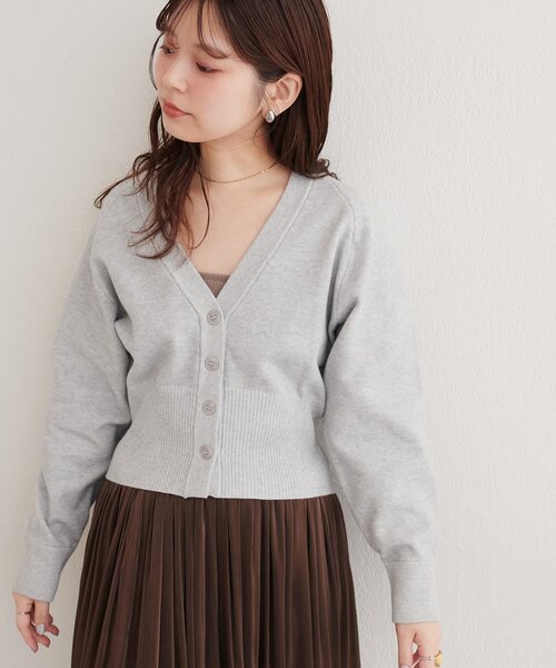 natural couture（ナチュラルクチュール）の「ラグラン切替Vネックカーディガン（カーディガン/ボレロ・レディース・オフホワイト/ライトグレー/ボルドー/ブラウン・FREE）」の7枚目の写真