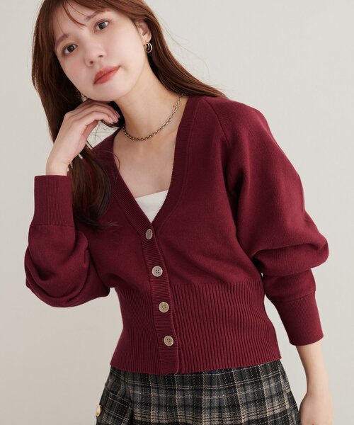 natural couture（ナチュラルクチュール）の「ラグラン切替Vネックカーディガン（カーディガン/ボレロ・レディース・オフホワイト/ライトグレー/ボルドー/ブラウン・FREE）」の14枚目の写真