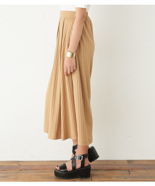 SLY（スライ）の「【otonaMUSE5月号掲載】CUT RIB ｻｰｷｭﾗｰｷｭﾛｯﾄ-S（その他パンツ・レディース・ベージュ/ホワイト/ブラック・1/2）」の15枚目の写真