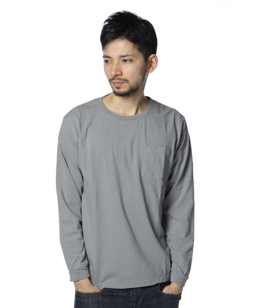 BEAMS（ビームス）の「HANES×BEAMS / 別注 L/SポケットTEE（Tシャツ/カットソー・メンズ・ホワイト/ブラック/レッド/クリーム/グレー/ベージュ/ネイビー・SMALL/MEDIUM/LARGE）」の4枚目の写真
