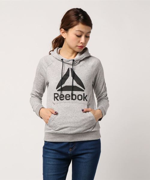 Reebok（リーボック）の「WOR プルオーバー ロゴ スウェット パーカー（パーカー・レディース・ブラック/グレー/ホワイト・LARGE/MEDIUM/X-LARGE/SMALL）」の3枚目の写真