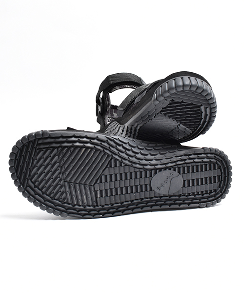 SHAKA(シャカ)の「【SHAKA / シャカ】NEO BUNGY CAMO(サンダル・メンズ・グレー系カモフラージュ/ブラウン系カモフラージュ・25cm/24cm/26cm/27cm/28cm/23cm)」の4枚目の写真