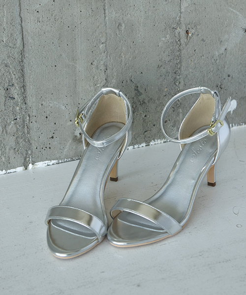 SESTO(セスト)の「美脚ピンヒールアンクルストラップサンダル(サンダル・レディース・キャメル/グレイッシュベージュ/ドット/グリーン/シルバー/ラベンダー/ブラック/ダークブラウン/ライトグリーン/ゴールド/ホワイト・24.5cm/25.5cm/22.5cm/23.5cm/24.0cm/22.0cm/23.0cm)」の9枚目の写真