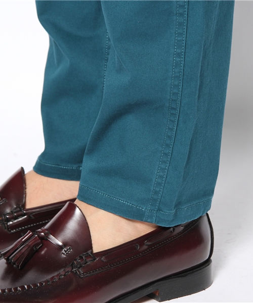 MEN'S BIGI（メンズビギ）の「【スマート12月号 山本裕典さん着用】 ストレッチチノ5P/カラーパンツ（チノパンツ・メンズ・ブラック/ベージュ/ターコイズブルー/キャメル/ボルドー・SMALL/MEDIUM/LARGE/LL）」の11枚目の写真