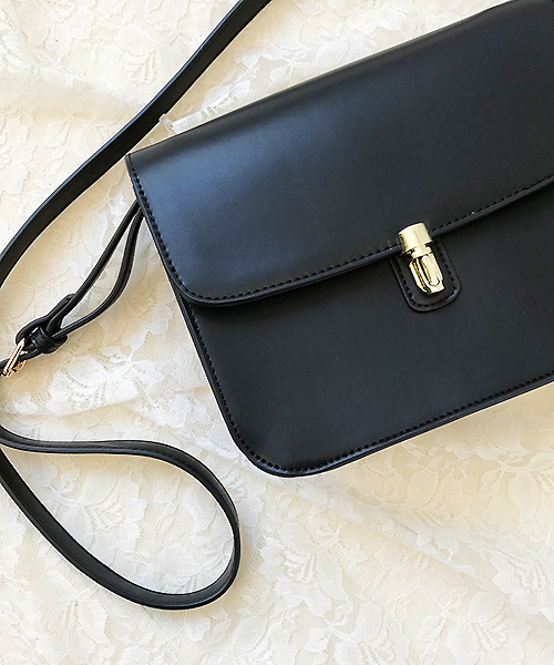 apres jour（アプレジュール）の「スクエアショルダーバッグ（ショルダーバッグ・レディース・ブラック/ダークブラウン/ベージュ・FREE）」の8枚目の写真