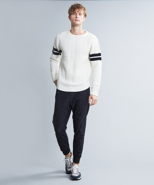 5351 POUR LES HOMMES（ゴーサンゴーイチプールオム）の「ポップコーンカノコクルーネックニット（ニット/セーター・メンズ・ブラック/オフホワイト/ブルー・44/46/48）」の4枚目の写真