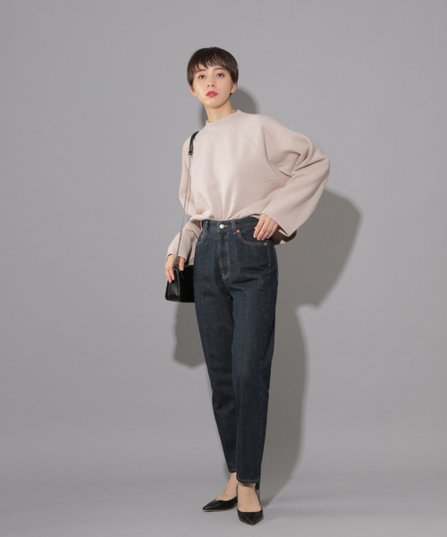 PAGEBOY（ページボーイ）の「BIGシルエットショートプルオーバー（スウェット・レディース・ブラック/グレー/アイボリー/ダークパープル・FREE）」の9枚目の写真