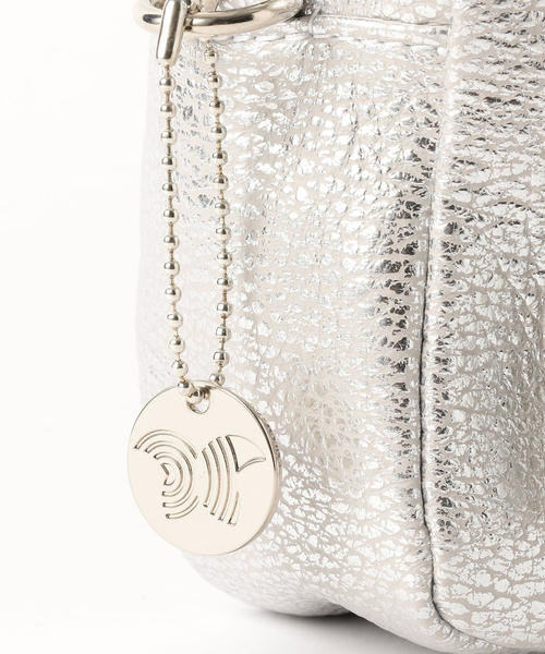 THE STATION STORE(ザ ステーション ストア)の「<LAURA DI MAGGIO>L ミニジップ ショルダーバッグ(ショルダーバッグ・レディース・ブラック/シルバー・FREE)」の9枚目の写真