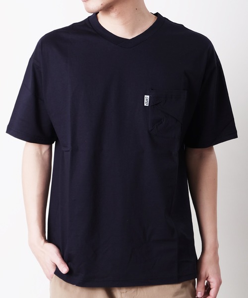 JRD by JARLD（ジェイアールディーバイジャールド）の「天竺変形Vネックダックテイルポケット付き半袖Tシャツ ポケT（Tシャツ/カットソー・メンズ・ブラック/ネイビー/グリーン・S/M/L）」の11枚目の写真