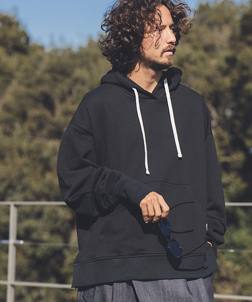 ANGENEHM（アンゲネーム）の「mpa1950-Side Slit Loose Parka(MADE IN JAPAN) パーカー（パーカー・メンズ・ブラック/グレー/オートミール・S/M/L）」の2枚目の写真