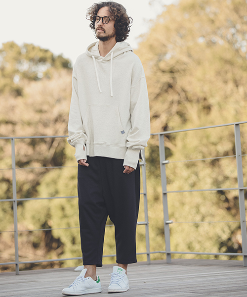 ANGENEHM（アンゲネーム）の「mpa1950-Side Slit Loose Parka(MADE IN JAPAN) パーカー（パーカー・メンズ・ブラック/グレー/オートミール・S/M/L）」の15枚目の写真