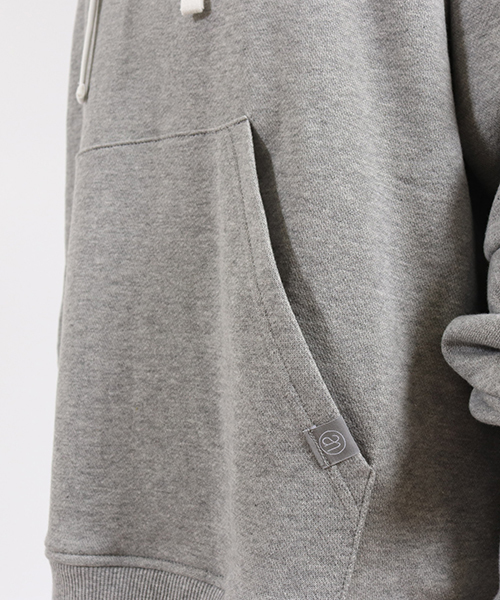 ANGENEHM（アンゲネーム）の「mpa1950-Side Slit Loose Parka(MADE IN JAPAN) パーカー（パーカー・メンズ・ブラック/グレー/オートミール・S/M/L）」の19枚目の写真