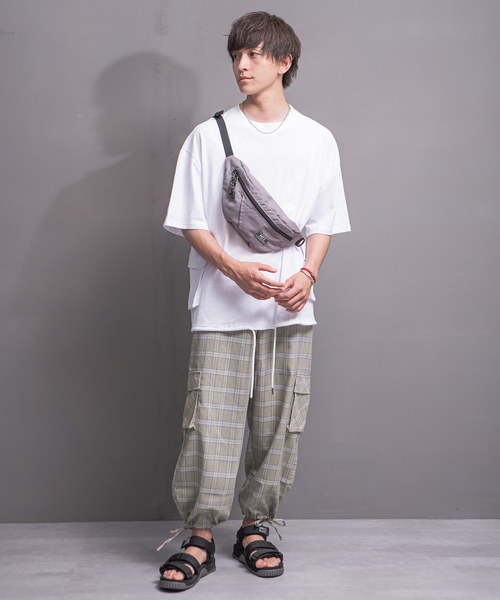 MinoriTY（マイノリティ）の「カーゴポケットワイドパンツ（カーゴパンツ・メンズ・ベージュ/グレー/ベージュ系その他/グレー系その他/ブラック・M/L）」の13枚目の写真