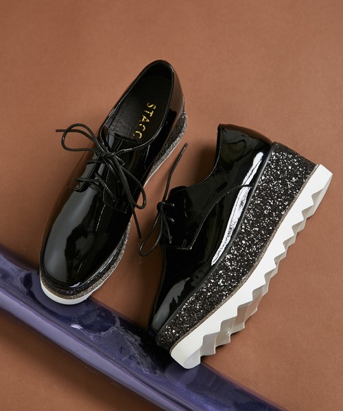 STACCATO（スタッカート）の「グリッタープラットフォームシューズ（ドレスシューズ・レディース・オフホワイト/ライトブラック・24.5cm/22.5cm/23cm/23.5cm/24cm/22cm）」の19枚目の写真