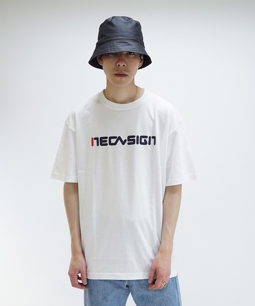 NEONSIGN（ネオンサイン）の「NEON SIGN x FILA Official Bootleg T-shitrs（Tシャツ/カットソー・メンズ・ブラック/ホワイト・S/M/L）」の7枚目の写真