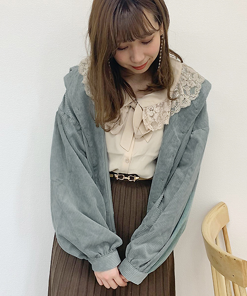 apres jour(アプレジュール)の「コーデュロイ袖ボリュームブラウス【ZOZOTOWN限定アイテム】(シャツ/ブラウス・レディース・ライトグリーン/モカ/ラベンダー/ライトベージュ・フリー)」の11枚目の写真