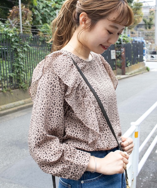 flower（フラワー）の「レオパードフリルブラウス（シャツ/ブラウス・レディース・ブラック/ベージュ・FREE）」の8枚目の写真