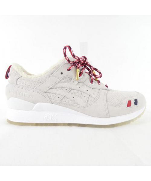 関税送料込 キスxモンクレールxアシックス スニーカー クリーム ブランド古着】KITH ASICS（スニーカー）｜MONCLER