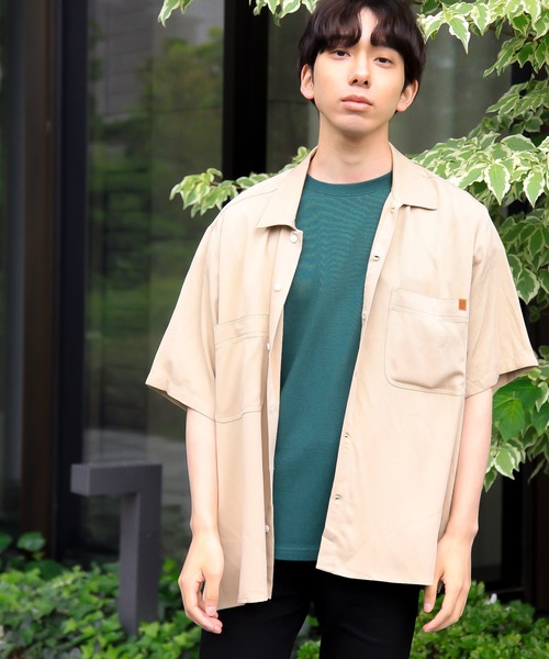 UNIVERSAL OVERALL(ユニバーサルオーバーオール)の「【UNIVERSAL OVERALL】 OPEN COLLAR SHIRTS(シャツ/ブラウス・メンズ・ホワイト/グレー/グリーン/マスタード/ブラック/ベージュ/ラベンダー/オレンジ・MEDIUM/LARGE)」の1枚目の写真