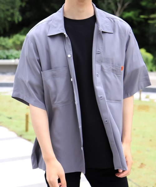 UNIVERSAL OVERALL(ユニバーサルオーバーオール)の「【UNIVERSAL OVERALL】 OPEN COLLAR SHIRTS(シャツ/ブラウス・メンズ・ホワイト/グレー/グリーン/マスタード/ブラック/ベージュ/ラベンダー/オレンジ・MEDIUM/LARGE)」の4枚目の写真