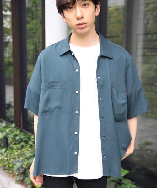 UNIVERSAL OVERALL(ユニバーサルオーバーオール)の「【UNIVERSAL OVERALL】 OPEN COLLAR SHIRTS(シャツ/ブラウス・メンズ・ホワイト/グレー/グリーン/マスタード/ブラック/ベージュ/ラベンダー/オレンジ・MEDIUM/LARGE)」の9枚目の写真
