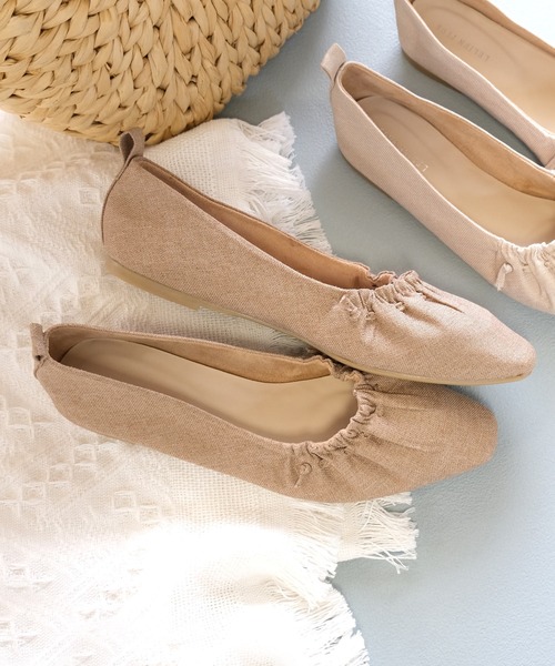 AmiAmi（アミアミ）の「ギャザーストリングフラットシューズ（パンプス・レディース・ブラック/ベージュ/ブラウン/アイボリー/シャンパン/ナチュラル/キナリ/オリーブ・LL/S/M/L）」の6枚目の写真