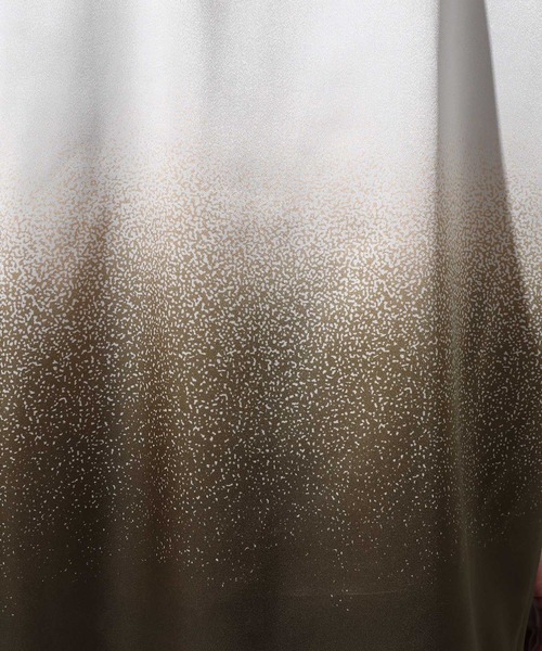 UNITED TOKYO（ユナイテッドトウキョウ）の「バックグラデーションＴ/オーバーサイズ（Tシャツ/カットソー・メンズ・ブラック/グレー・1/2/3）」の14枚目の写真