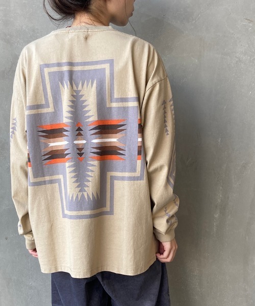 PENDLETON（ペンドルトン）の「[PENDLETON/ペンドルトン] 別注 バックハーディングプリントロングスリーブTシャツ（Tシャツ/カットソー・レディース・ホワイト/ブラック/ベージュ/グレー・M/L/S/XL）」の4枚目の写真
