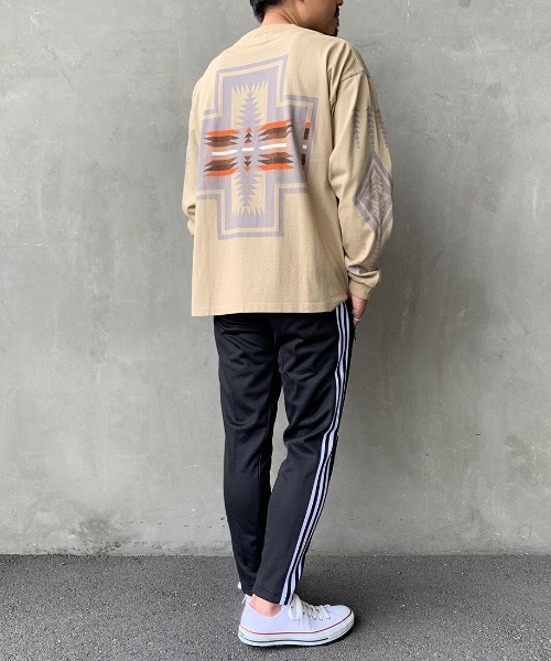 PENDLETON（ペンドルトン）の「[PENDLETON/ペンドルトン] 別注 バックハーディングプリントロングスリーブTシャツ（Tシャツ/カットソー・レディース・ホワイト/ブラック/ベージュ/グレー・M/L/S/XL）」の14枚目の写真