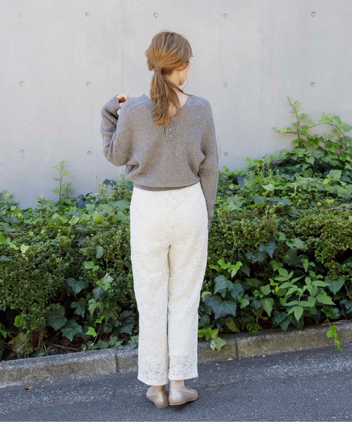 flower（フラワー）の「ボタンニットトップ（ニット/セーター・レディース・グレー/アイボリー・FREE）」の21枚目の写真