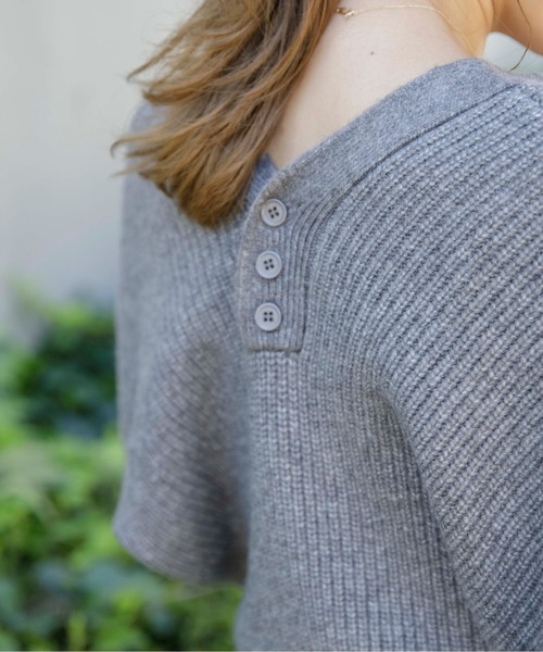 flower（フラワー）の「ボタンニットトップ（ニット/セーター・レディース・グレー/アイボリー・FREE）」の22枚目の写真