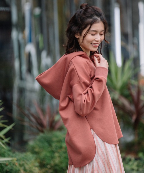 Munich（ミューニック）の「ハイガーゼライトダブルニット　スキッパーフーディー（パーカー・レディース・アイボリー/モカ/スモークピンク/ブラック・FREE）」の21枚目の写真