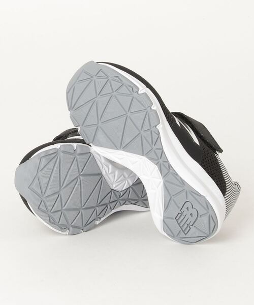 NEW BALANCE（ニューバランス）の「NEW BALANCE/ニューバランス　キッズスニーカー　IOPREMBK（スニーカー・キッズ・ブラック・16.0cm/15.0cm/14.0cm）」の3枚目の写真