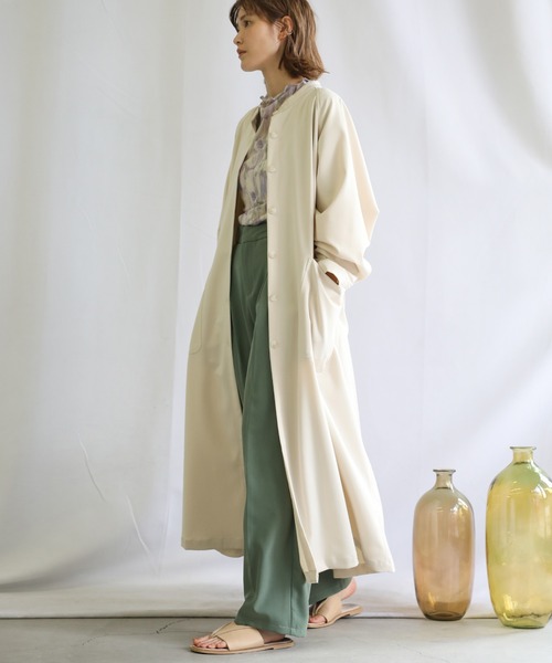 select MOCA(セレクトモカ)の「2021 SS ノーカラーシンプルシャツアウター(ノーカラーコート・レディース・ライトオリーブ/ホワイト・FREE)」の9枚目の写真