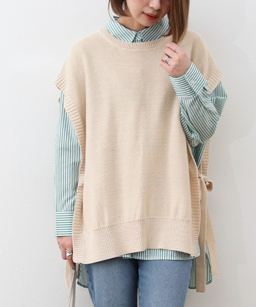 Social GIRL（ソーシャルガール）の「サイドリボンビッグシルエットニットベスト（ベスト・レディース・ブラック/ブルー/モカ/グレイッシュベージュ/アイボリー・M）」の2枚目の写真