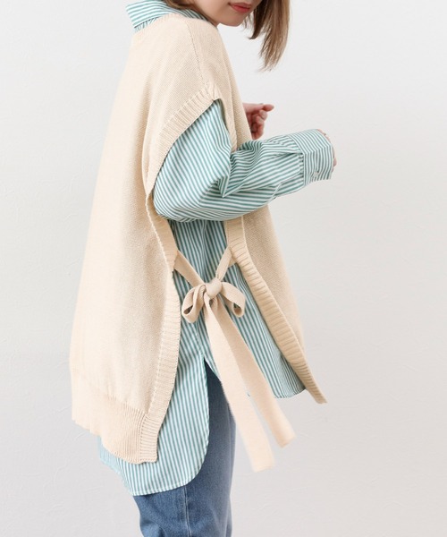 Social GIRL（ソーシャルガール）の「サイドリボンビッグシルエットニットベスト（ベスト・レディース・ブラック/ブルー/モカ/グレイッシュベージュ/アイボリー・M）」の18枚目の写真