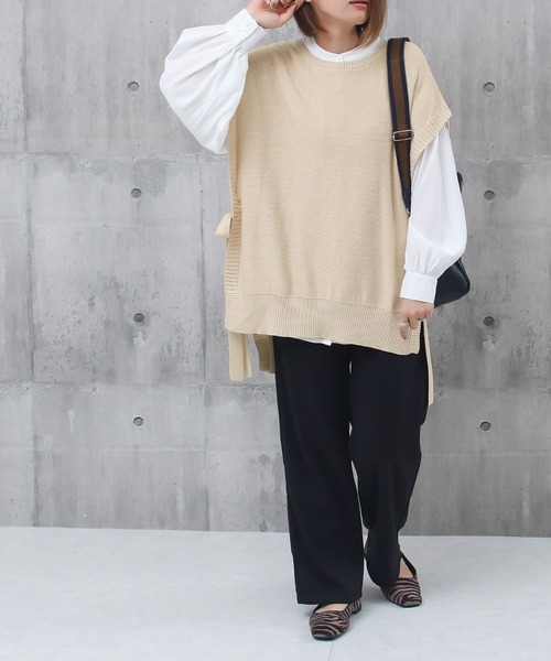 Social GIRL（ソーシャルガール）の「サイドリボンビッグシルエットニットベスト（ベスト・レディース・ブラック/ブルー/モカ/グレイッシュベージュ/アイボリー・M）」の8枚目の写真