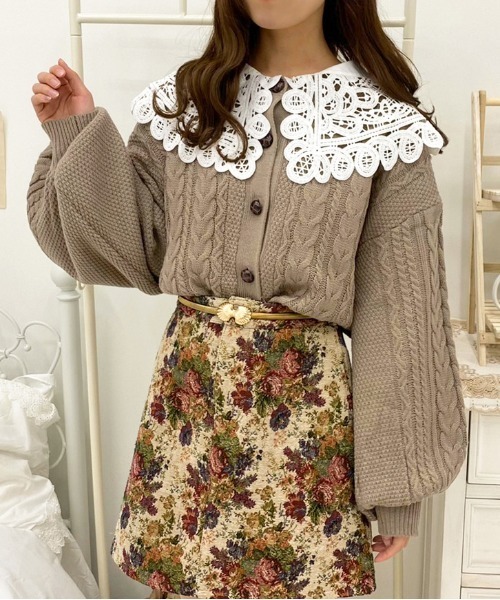 apres jour(アプレジュール)の「ケーブル丸首カーデ【ZOZOTOWN限定アイテム】(カーディガン/ボレロ・レディース・アイボリー/クリーム/モカ/ラベンダー・X-LARGE/フリー)」の3枚目の写真