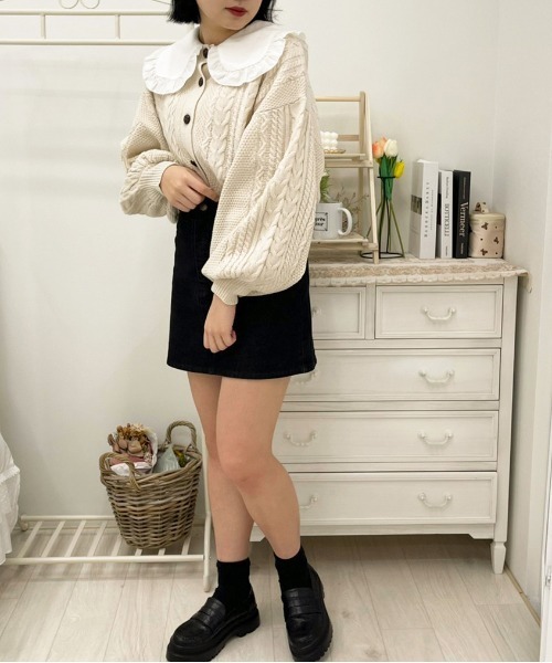 apres jour(アプレジュール)の「ケーブル丸首カーデ【ZOZOTOWN限定アイテム】(カーディガン/ボレロ・レディース・アイボリー/クリーム/モカ/ラベンダー・X-LARGE/フリー)」の11枚目の写真