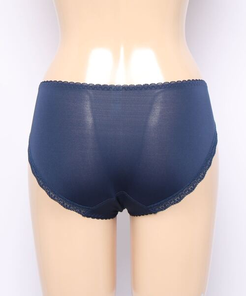 AMOSTYLE BY TRIUMPH(アモスタイルバイトリンプ)の「デイジーガーデン レギュラーショーツ AMST1336 Hikini JX(ショーツ・レディース・ホワイト/ライトブルー/ネイビー/ピンク/イエロー/グリーン・M/L)」の10枚目の写真