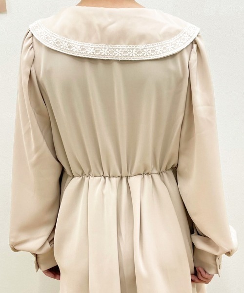 apres jour(アプレジュール)の「パイピングレース襟ワンピース【ZOZOTOWN限定アイテム】(ワンピース・レディース・ブルー系その他/ピンクベージュ/アイボリー/グレイッシュベージュ・X-LARGE/フリー)」の19枚目の写真