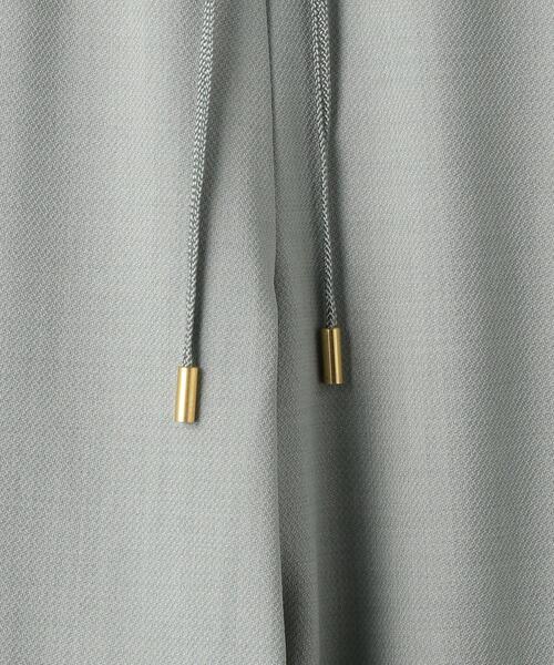 closet story（クローゼットストーリー）の「＜closet story＞□CSC ブッチャー ドロスト テーパードパンツ -手洗い可能-（スラックス・レディース・ライム/ナチュラル・FREE）」の4枚目の写真